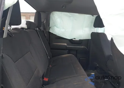 2021 Chevrolet Silverado 1500 4Wd Short Bed Custom Trail Boss z USA, uszkodzony, nr VIN 1GCPYCEFXMZ243466